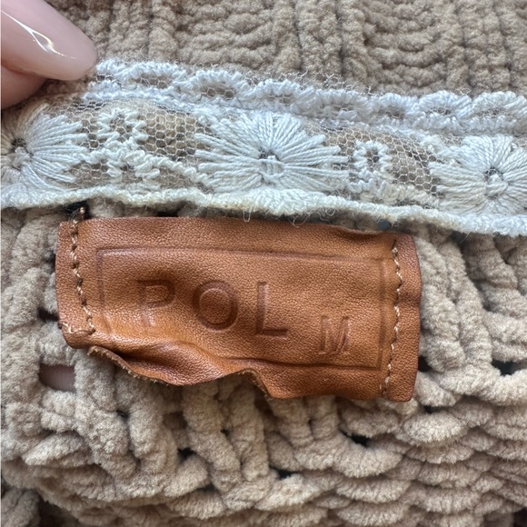 POL Sweater - Picture 2 of 3